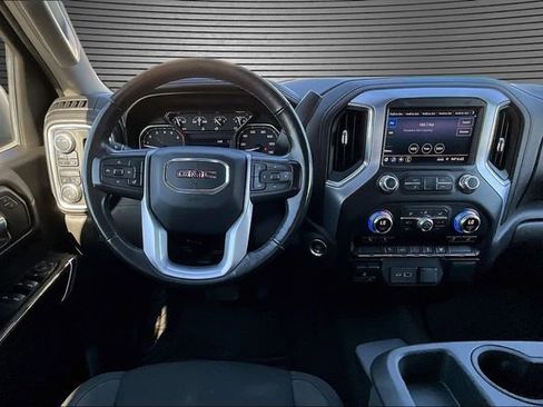 Used 2020 GMC Sierra 1500 SLE w/ SLE Value Package image 9