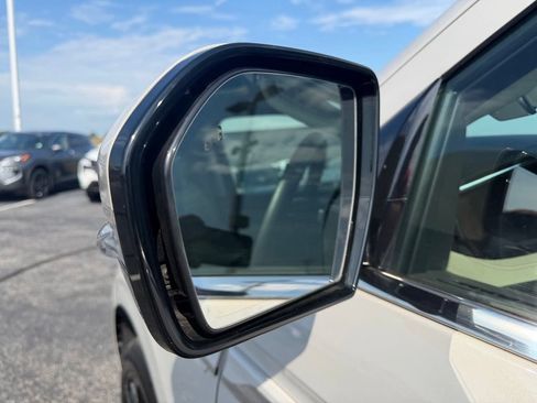 Used 2022 Lincoln Navigator L Reserve RWD image 15