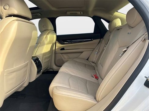 Used 2018 Cadillac CT6 3.6 AWD image 11