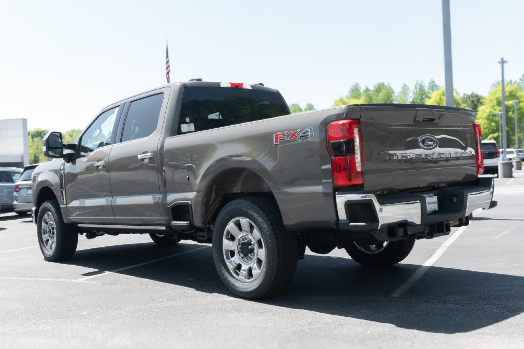 New 2026 Ford F250 Lariat w/ Lariat Ultimate Package AWD/4WD image 7