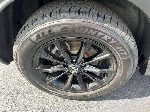 Used 2025 Honda CR-V Sport-L image 9
