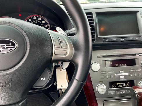 Used 2009 Subaru Legacy 3.0R Limited AWD/4WD image 19