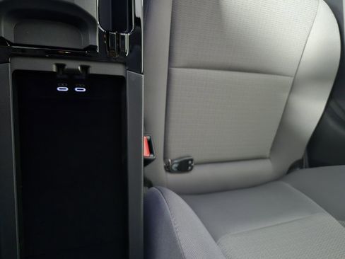 New 2026 Toyota Prius AWD image 30