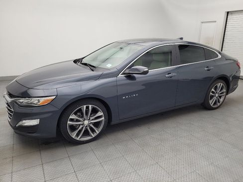 Used 2020 Chevrolet Malibu Premier FWD image 2