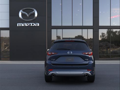 New 2025 MAZDA CX-5 Signature image 4