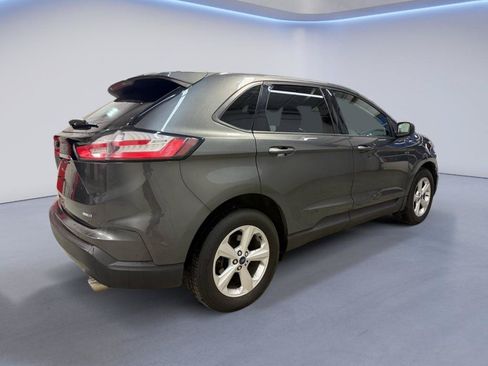 Used 2019 Ford Edge SE AWD/4WD image 8