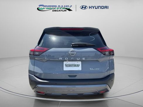 Used 2023 Nissan Rogue SL AWD/4WD image 7