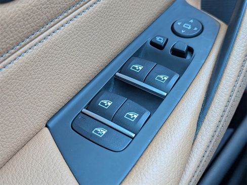 Used 2018 BMW 530i image 24