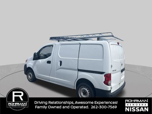 Used 2015 Nissan NV200 S FWD image 3