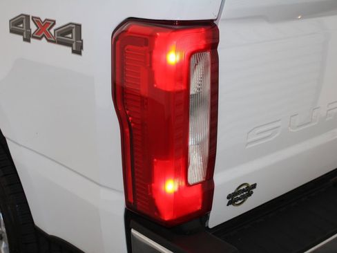 Used 2024 Ford F250 XLT image 57