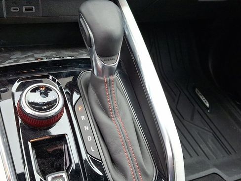 Used 2024 GMC Canyon AT4X image 14