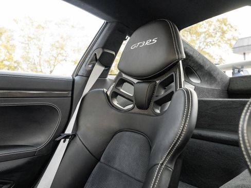 Used 2019 Porsche 911 GT3 RS RWD image 36