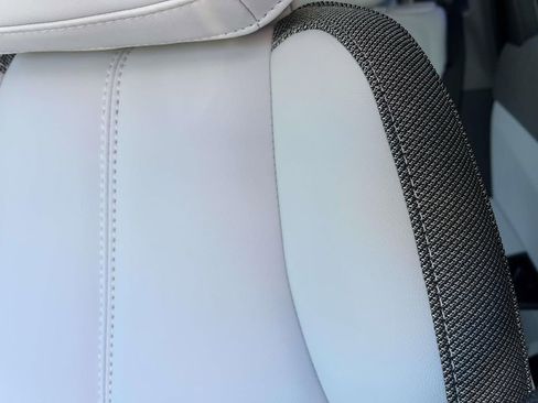 New 2026 Cadillac Optiq Sport 1 image 20