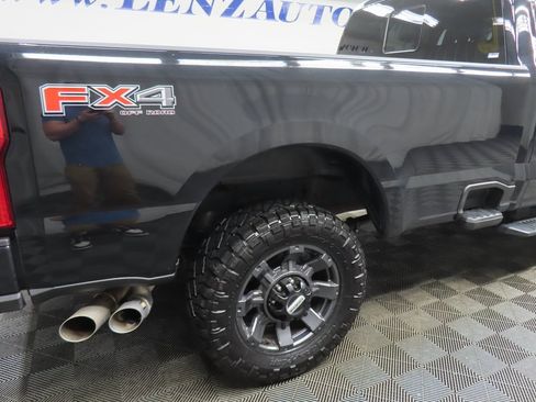 Used 2023 Ford F250 Lariat w/ Sport Appearance Package image 40