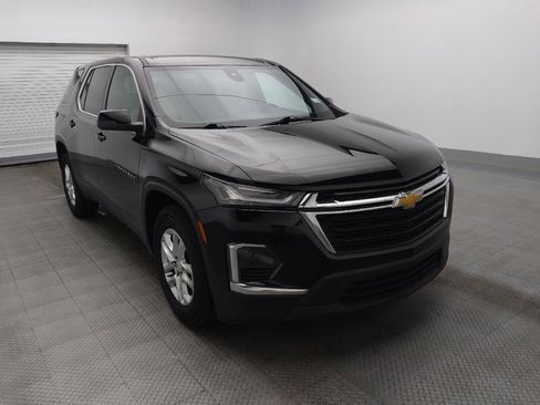 Used 2023 Chevrolet Traverse LS image 14