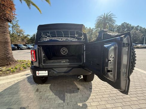 Used 2023 Ford Bronco Outer Banks w/ Sasquatch Package image 17