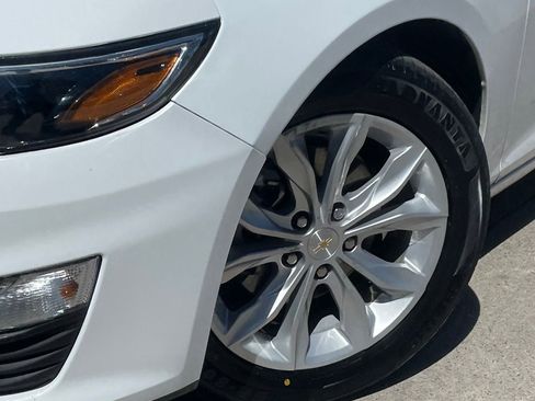 Used 2024 Chevrolet Malibu LT image 9