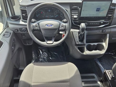 Used 2024 Ford Transit 350 XLT RWD image 13