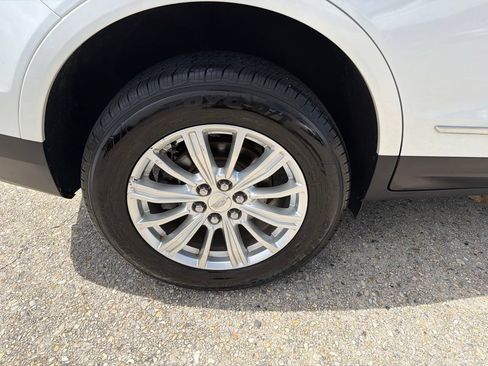 Used 2019 Cadillac XT5 FWD image 22