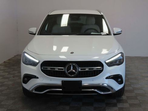 Used 2025 Mercedes-Benz GLA 250 image 2