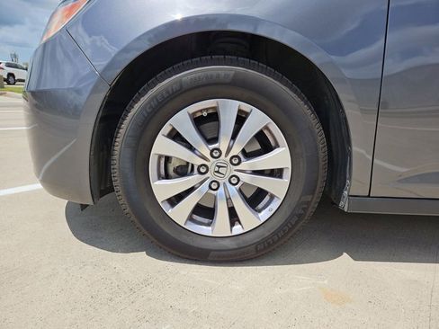 Used 2016 Honda Odyssey EX image 23