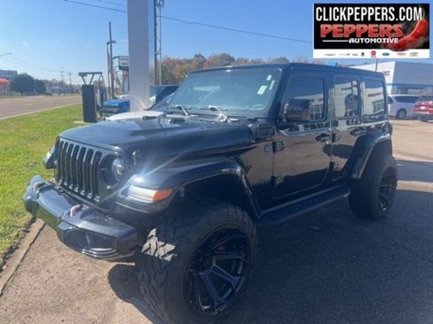 Used 2021 Jeep Wrangler Unlimited Sahara image 1