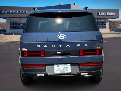 Used 2026 Hyundai Santa Fe SEL image 4