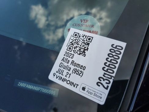 New 2023 Alfa Romeo Giulia Sprint image 12