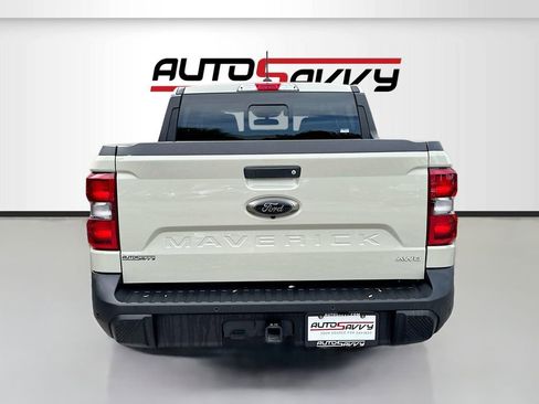 Used 2024 Ford Maverick Lariat w/ Black Appearance Package AWD/4WD image 6