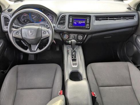 Used 2021 Honda HR-V LX image 16