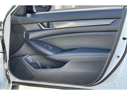 Certified 2022 Honda Accord Sport image 19