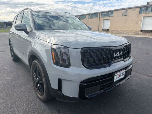 Certified 2024 Kia Telluride EX X-Line AWD/4WD image 3