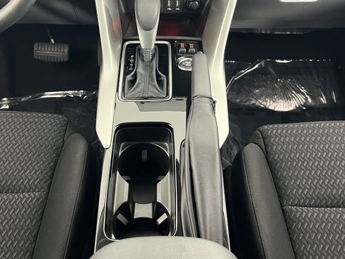Used 2025 Mitsubishi Eclipse Cross LE AWD/4WD image 18
