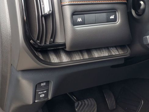 New 2025 Nissan Armada PRO-4X w/ Pro-4X Premium Package image 15