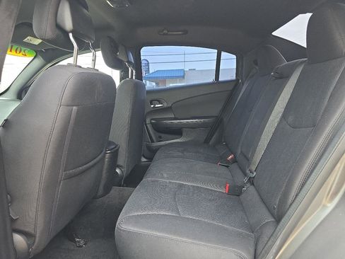 Used 2013 Chrysler 200 Touring FWD image 20