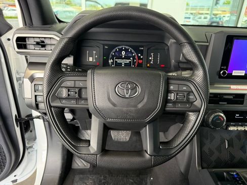 New 2026 Toyota Tacoma SR5 AWD/4WD image 19