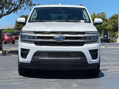 Used 2024 Ford Expedition Max XLT RWD image 9