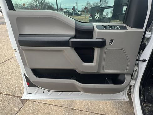 Used 2019 Ford F250 XL w/ XL Value Package image 10