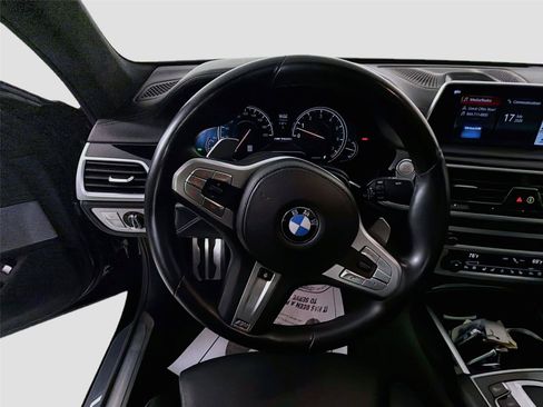 Used 2018 BMW M760i xDrive AWD/4WD image 12
