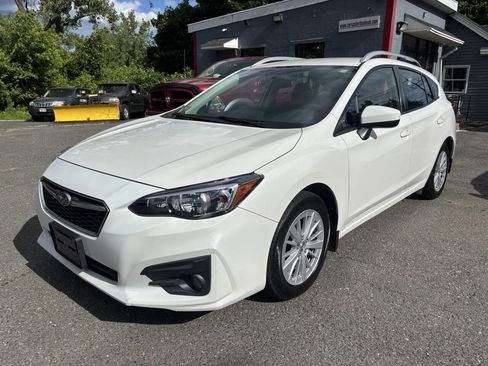 Used 2017 Subaru Impreza 2.0i Premium w/ BSD & Rcta/SRF/Eyesight AWD/4WD image 1