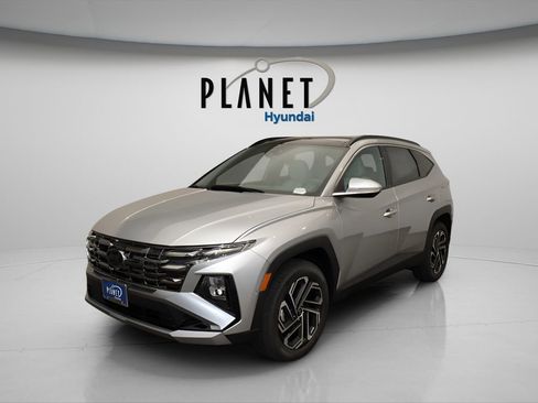 New 2026 Hyundai Tucson Limited AWD/4WD image 2