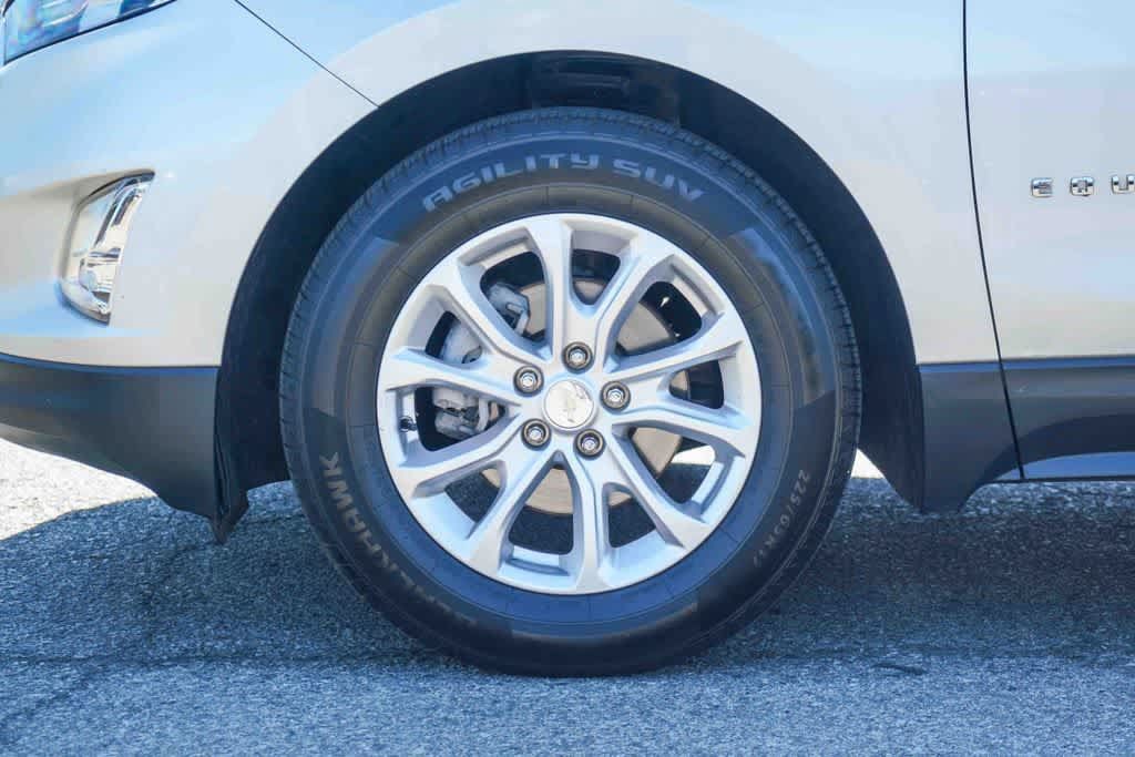 Used 2020 Chevrolet Equinox LT FWD image 10