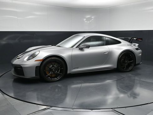 Certified 2026 Porsche 911 GT3 RWD image 1