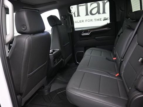 New 2026 Chevrolet Silverado 1500 RST w/ RST All Star Premium Package AWD/4WD image 9