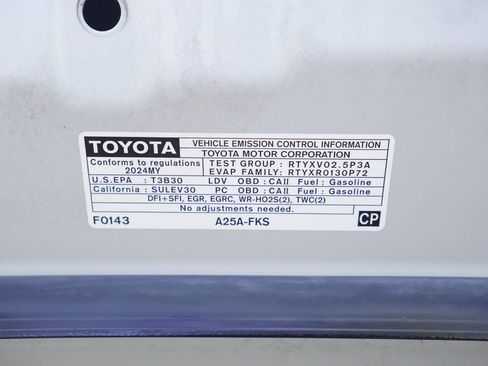 Used 2024 Toyota Camry SE FWD image 35