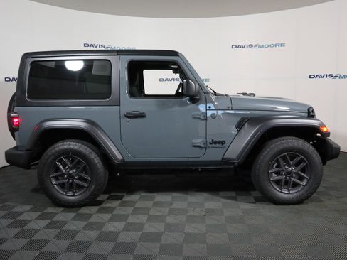 New 2026 Jeep Wrangler Sport AWD/4WD image 4