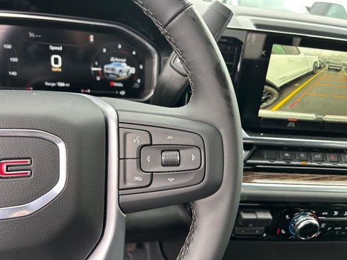 New 2026 GMC Sierra 1500 SLE image 12