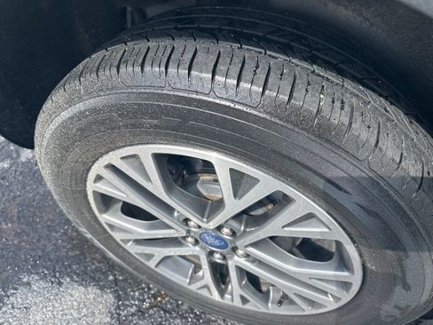 Used 2020 Ford Escape SEL AWD/4WD image 6