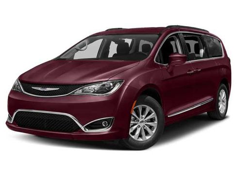 Used 2018 Chrysler Pacifica Touring Plus w/ S Appearance Package FWD image 1
