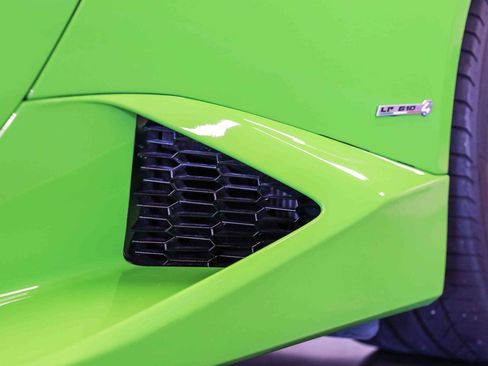 Used 2015 Lamborghini Huracan LP 610-4 AWD/4WD image 29